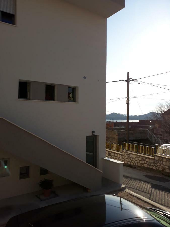 Viola Apartment & Free Parking Šibenik Dış mekan fotoğraf